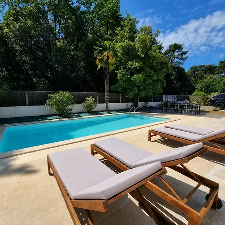 Villa La Du Veillon - Piscine Chauffee Et A 600m *